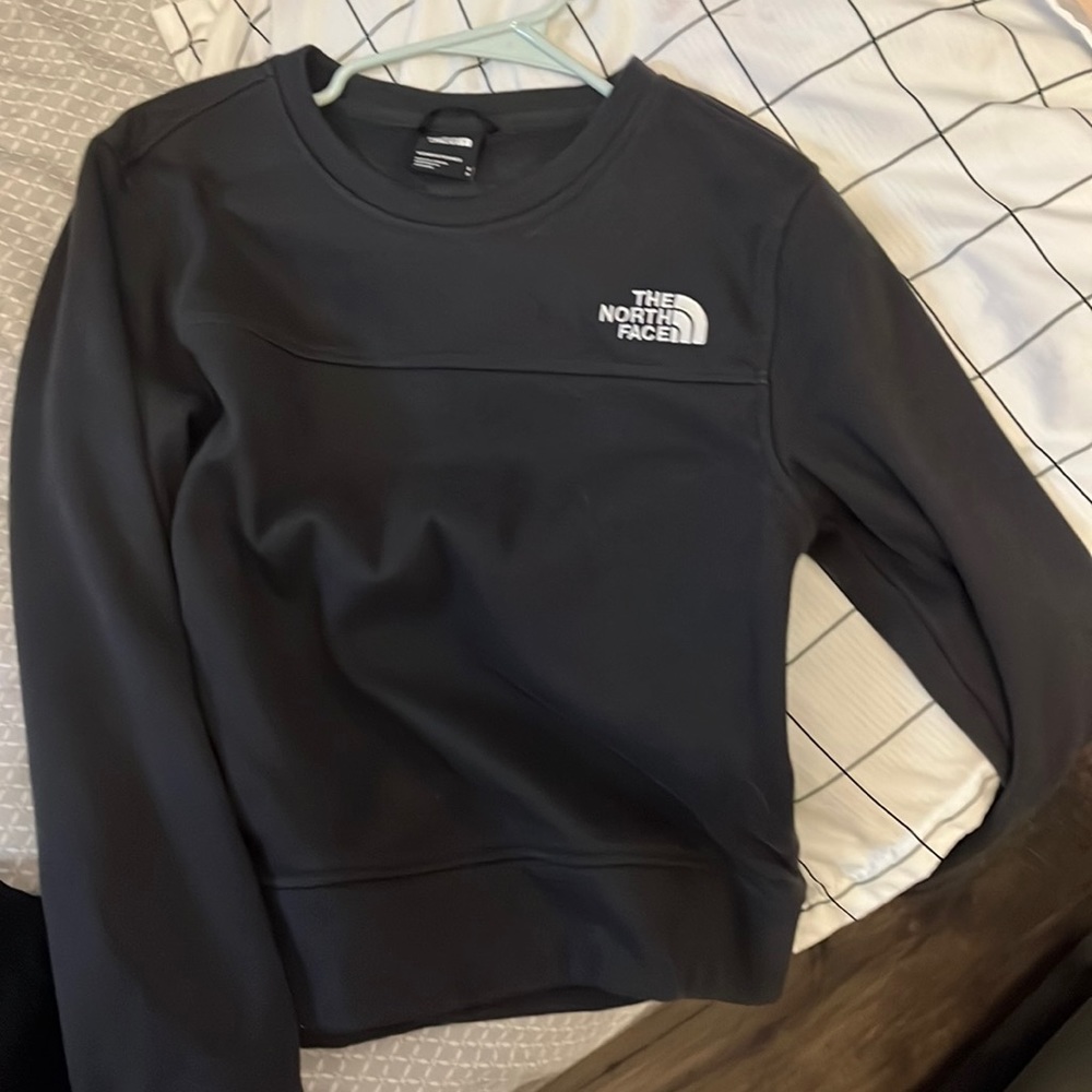 North face crew, fuzzy black